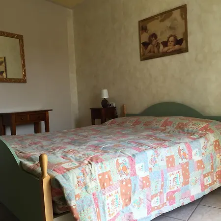 Holiday home Le Antiche Fratte